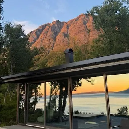 Tranquility, Magnificent Views And Comfort In Сasa de vacaciones